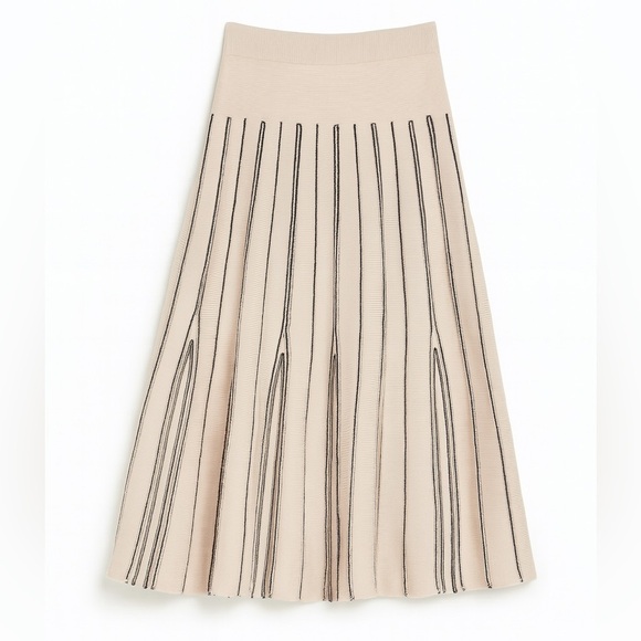 Tanya Taylor Dresses & Skirts - Tanya Taylor pleated stripe a line sweater skirt ivory black